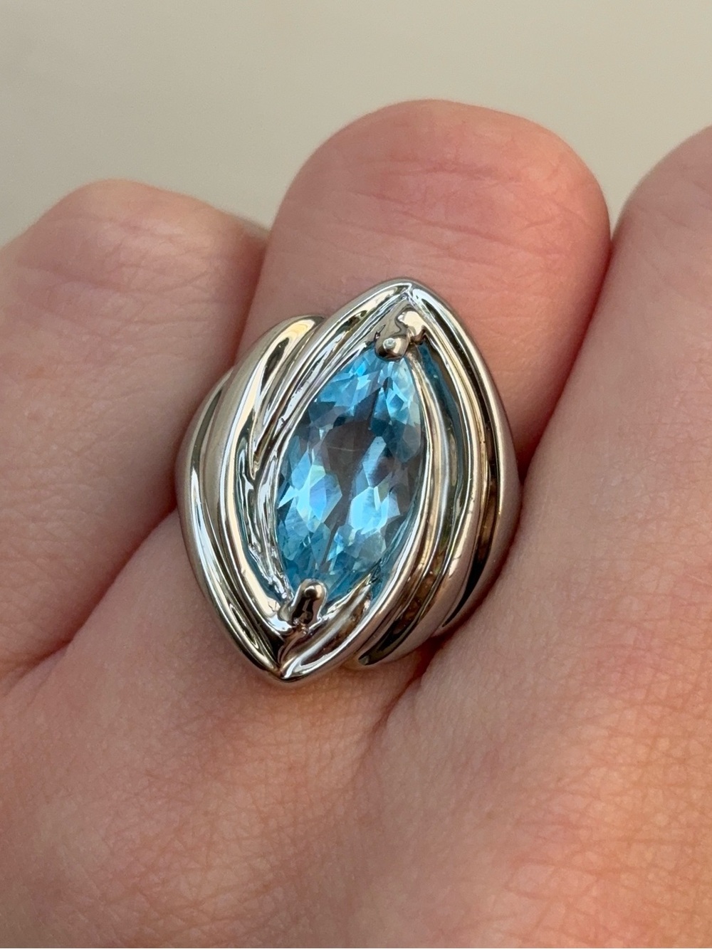 Sterling Silver Vintage Marquise Blue Topaz Chunky Gemstone Cocktail Ring